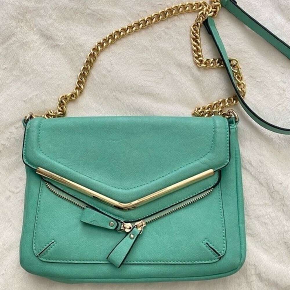 Madison West Turquoise Envelope Gold Chain Strap Shoulder Bag Multi Pocket Bag